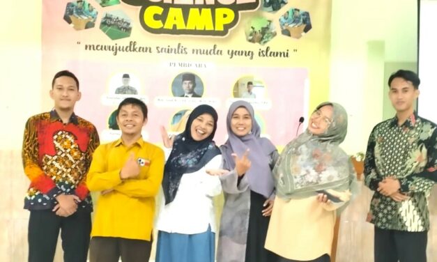 MTs Muhammadiyah Karangkajen Sukses Gelar Science Camp 2025: Cetak Saintis Muda yang Islami