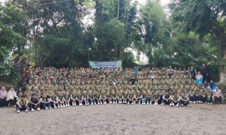 Perkemahan Tiga Hari Penuh Kesan: Menebar Kasih Sayang, Mengokohkan Kebersamaan, Menggapai Kesuksesan