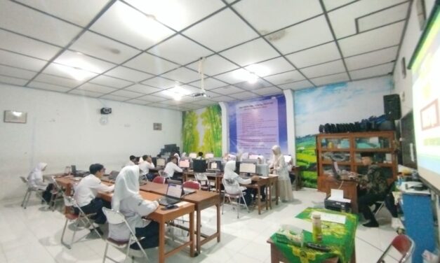 MTs Muhammadiyah Unggulan Karangkajen Sukses Gelar Asesmen Nasional