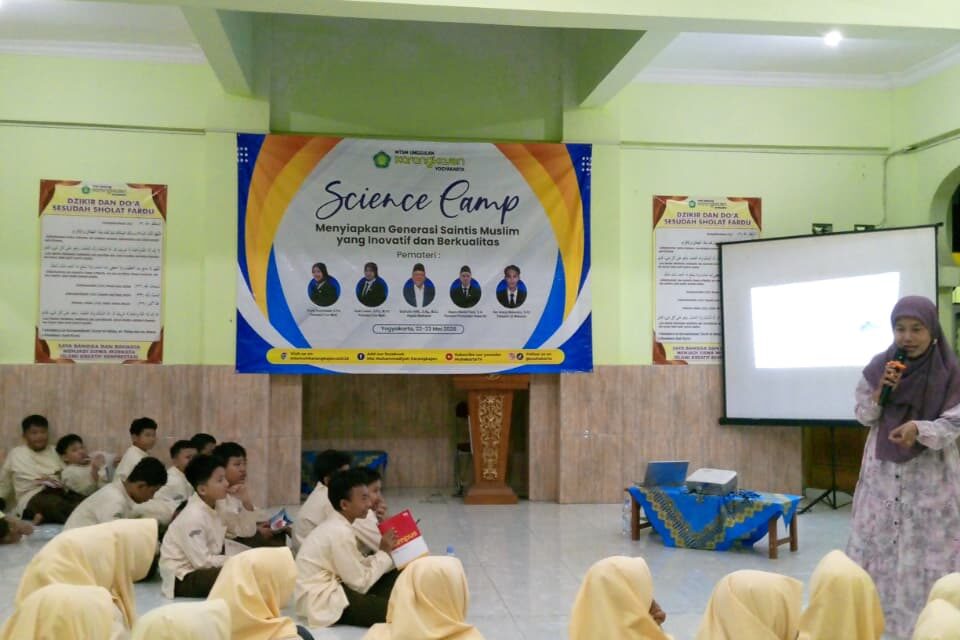 115 Siswa Kelas Akademik Ikuti Kegiatan Science Camp 2026